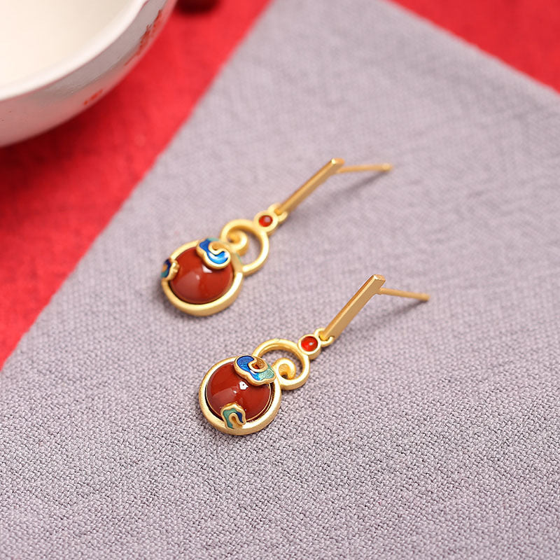 Vintage Handmade Gold Earring