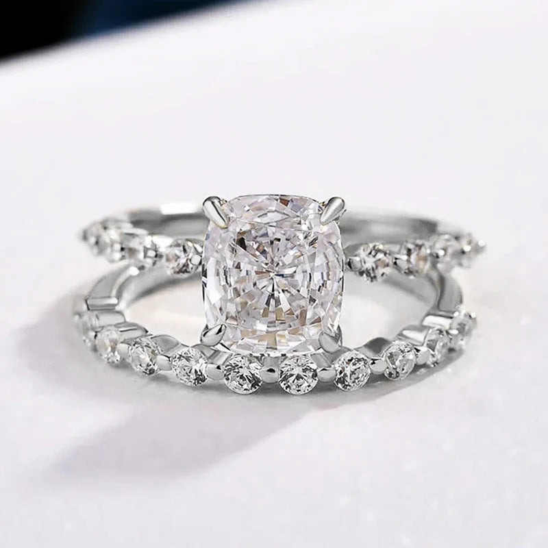 Classic Ring with Timeless Appeal