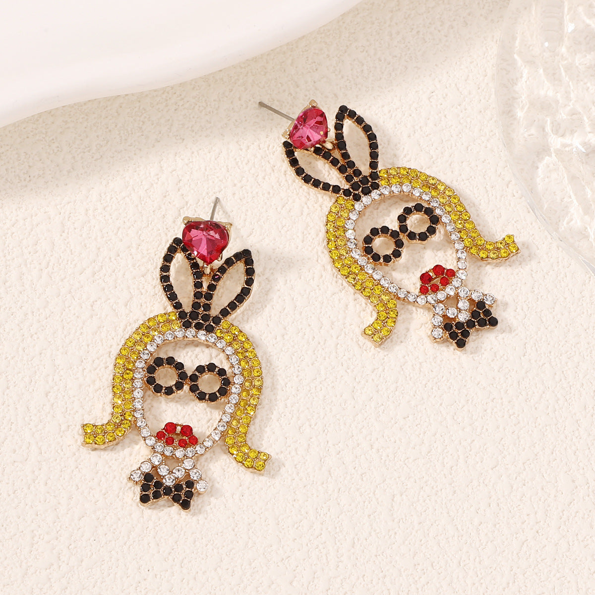 Beautiful Pearl Earring with Unique Style