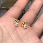Charming Pearl Earring for Any Occasion