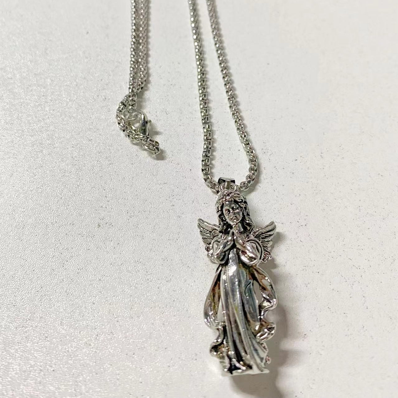 Stunning Necklace for Daily Wear