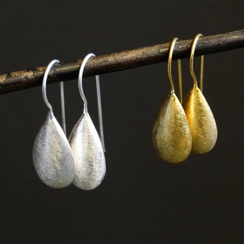 Beautiful Silver Earring with Unique Style