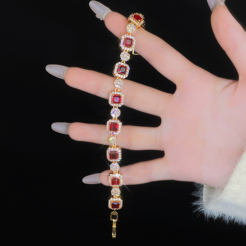 Charming Bracelet for Any Occasion