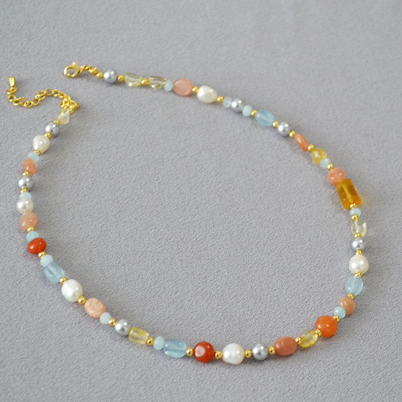 Beautiful Pearl Necklace with Unique Style