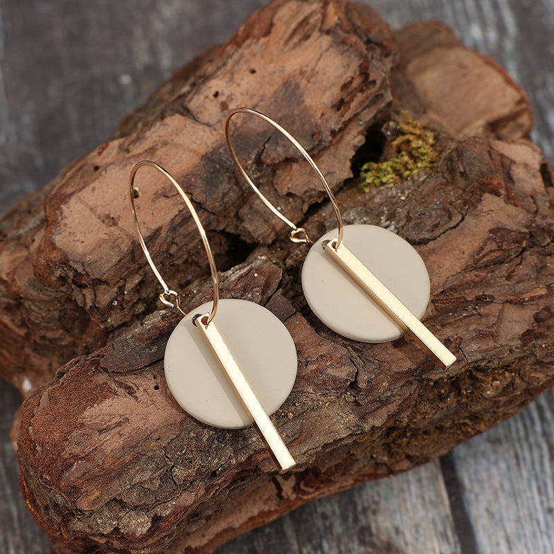 Charming Earring for Any Occasion