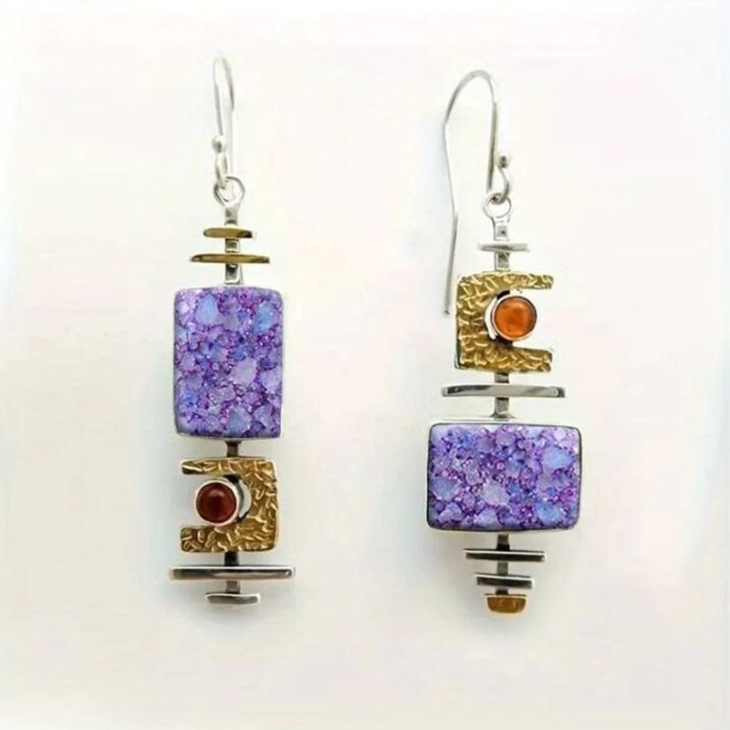 A Stunning Earring for Daily Wear