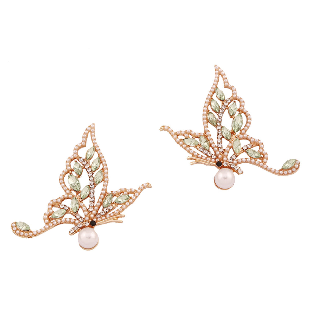 Charming Pearl Earring for Any Occasion