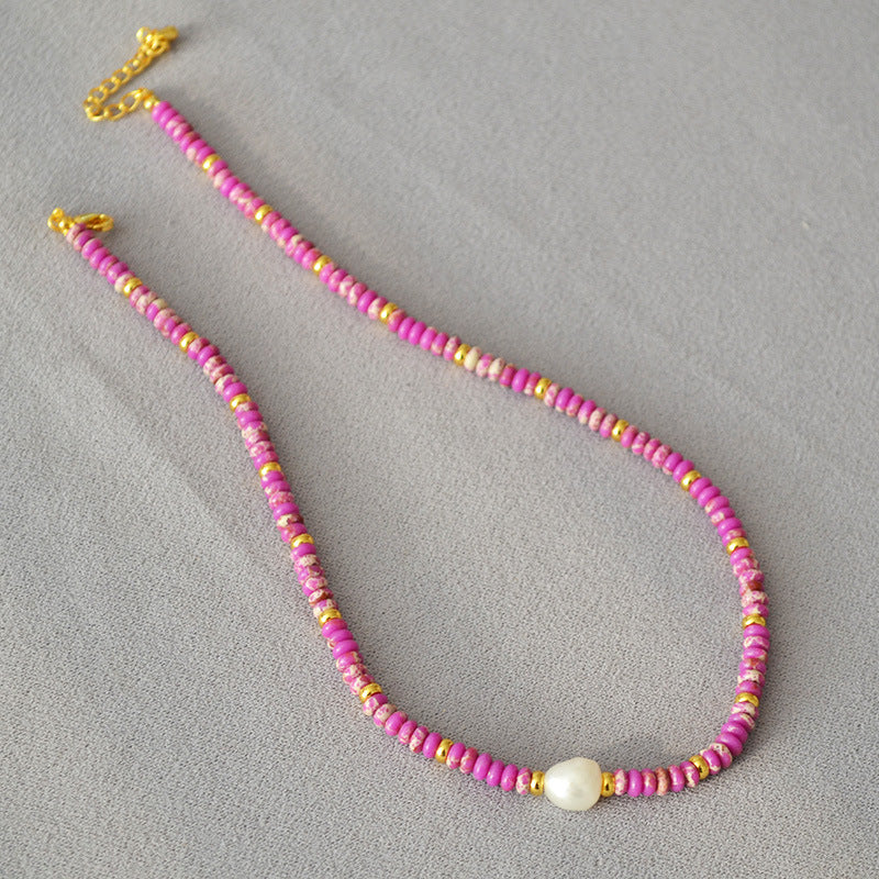 Beautiful Pearl Necklace with Unique Style