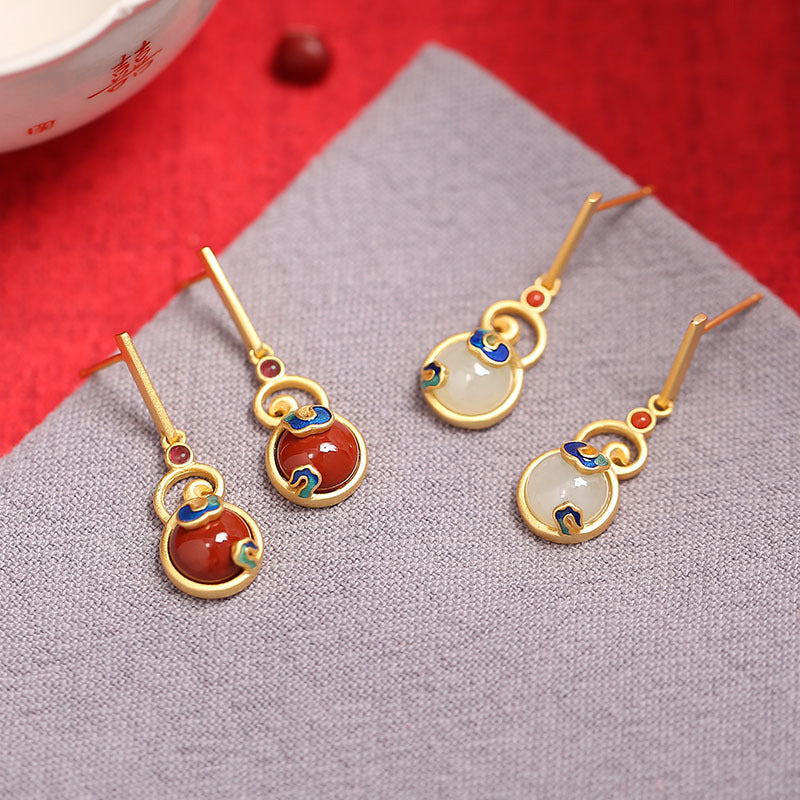 Vintage Handmade Gold Earring