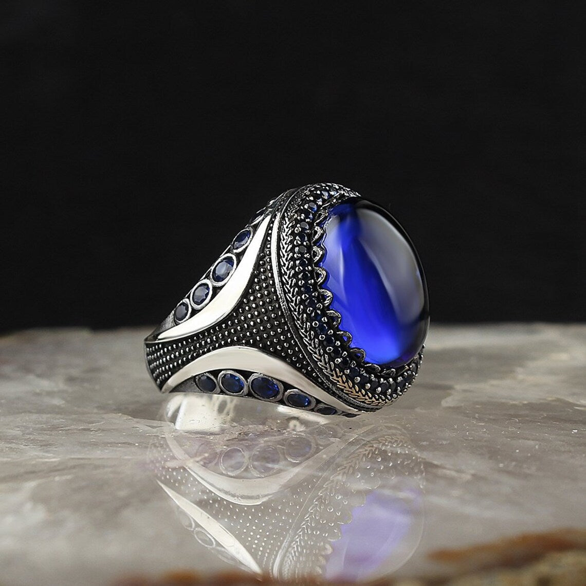Stunning Silver Ring for Daily Wear