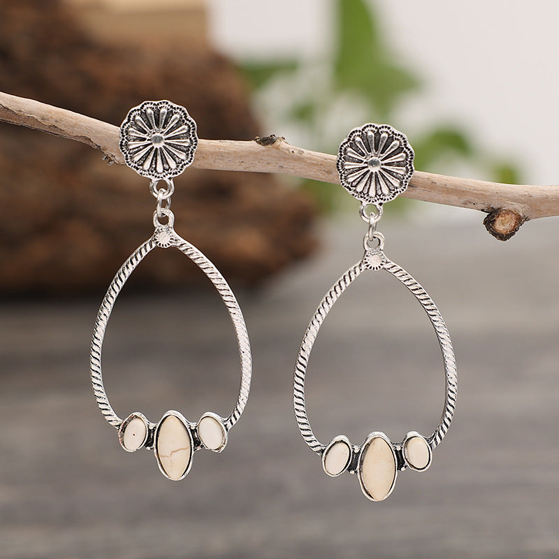 Beautiful Earring with Unique Style