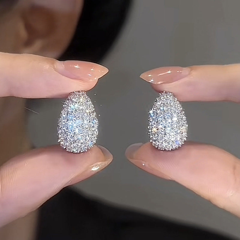 Romantic Earring for Special Moments