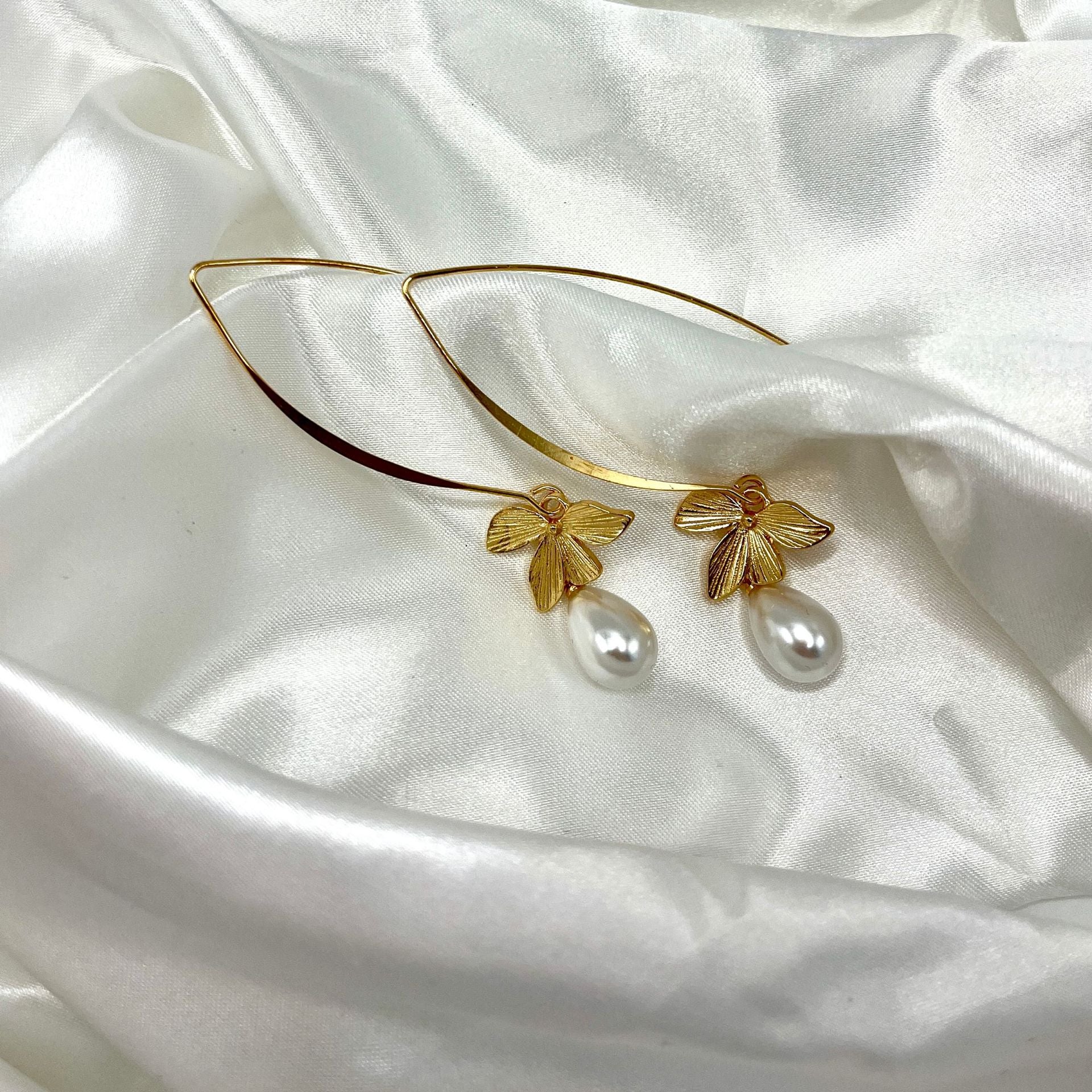 Charming Pearl Earring for Any Occasion