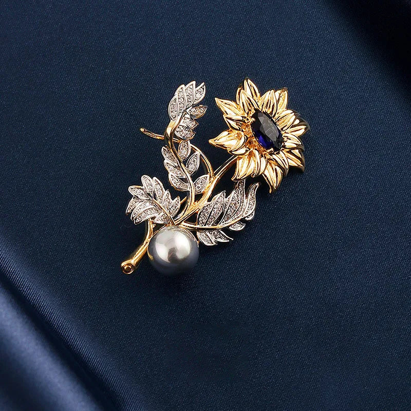 Vintage Handmade Pearl Piece