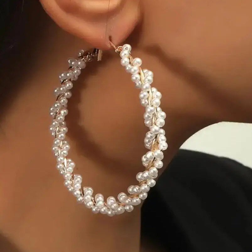 Beautiful Pearl Earring with Unique Style