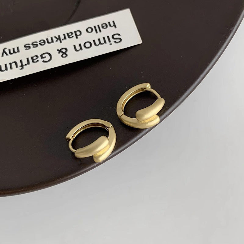 Vintage Handmade Gold Earring