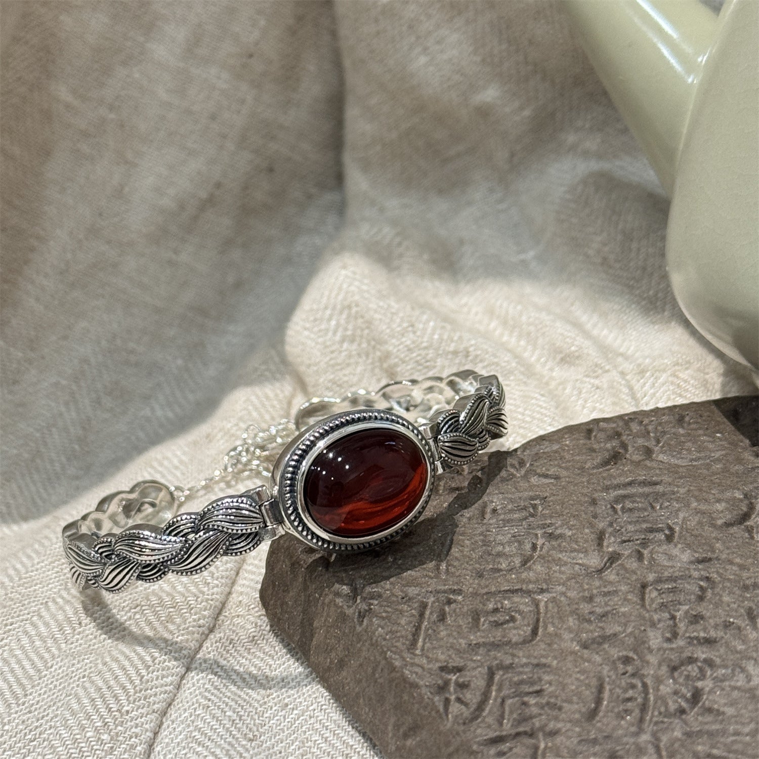 Beautiful Silver Bracelet with Unique Style