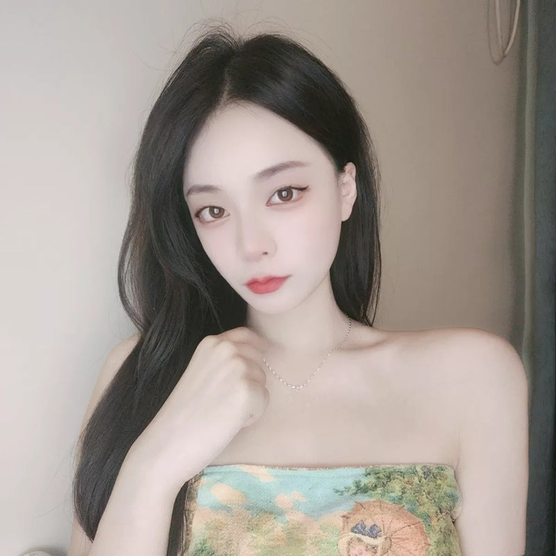 Beautiful Gold Necklace with Unique Style