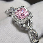 Classic Chain with Timeless Appeal