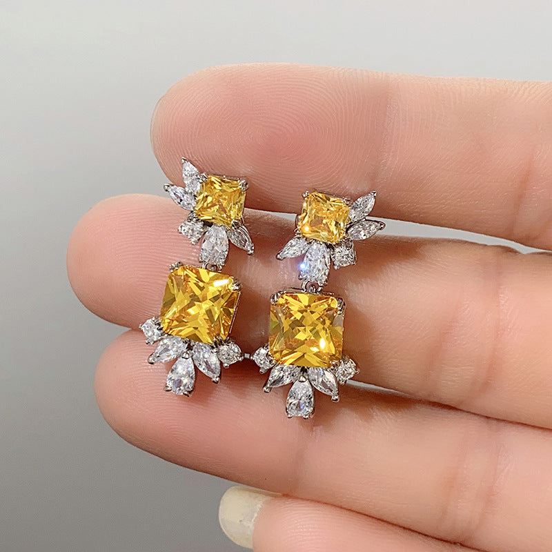 Beautiful Earring with Unique Style