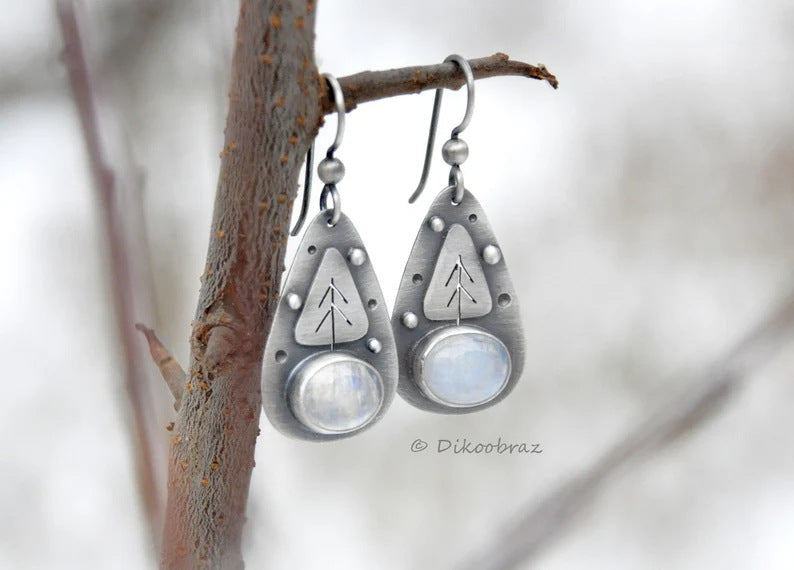 Beautiful Earring with Unique Style