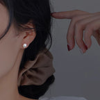 Beautiful Pearl Earring with Unique Style