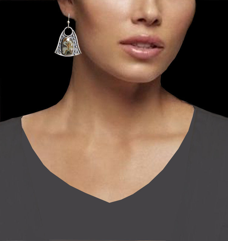 Stunning Silver Earring for Daily Wear