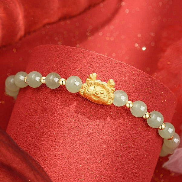 Beautiful Silver Bracelet with Unique Style