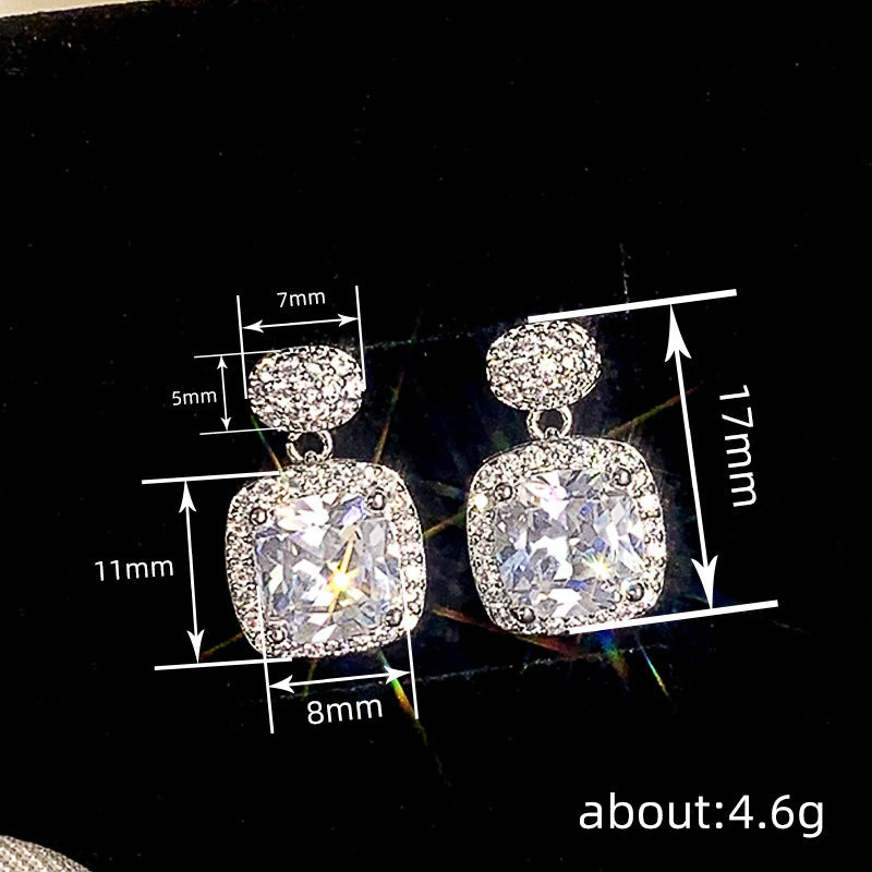 Beautiful Earring with Unique Style