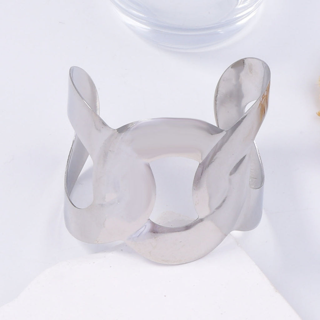 Beautiful Bracelet with Unique Style