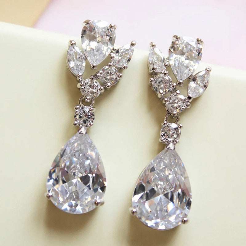 Charming Earring for Any Occasion