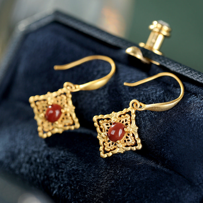 Vintage Handmade Gold Earring