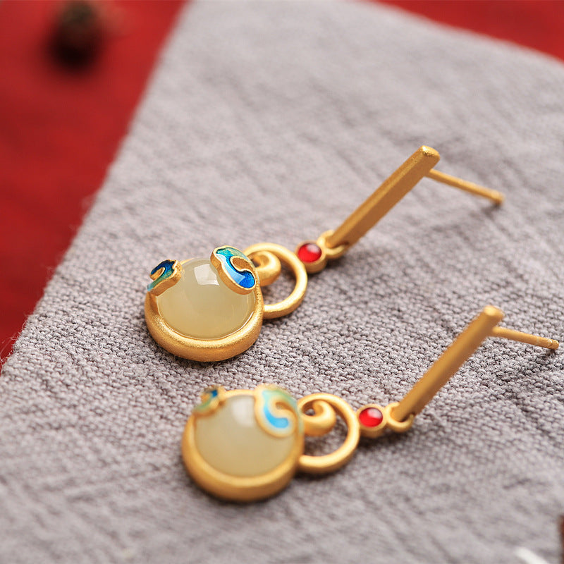 Vintage Handmade Gold Earring