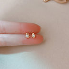 Beautiful Pearl Earring with Unique Style