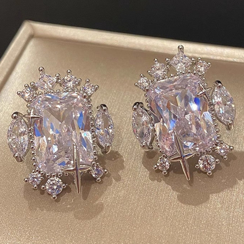 Classic Earring with Timeless Appeal