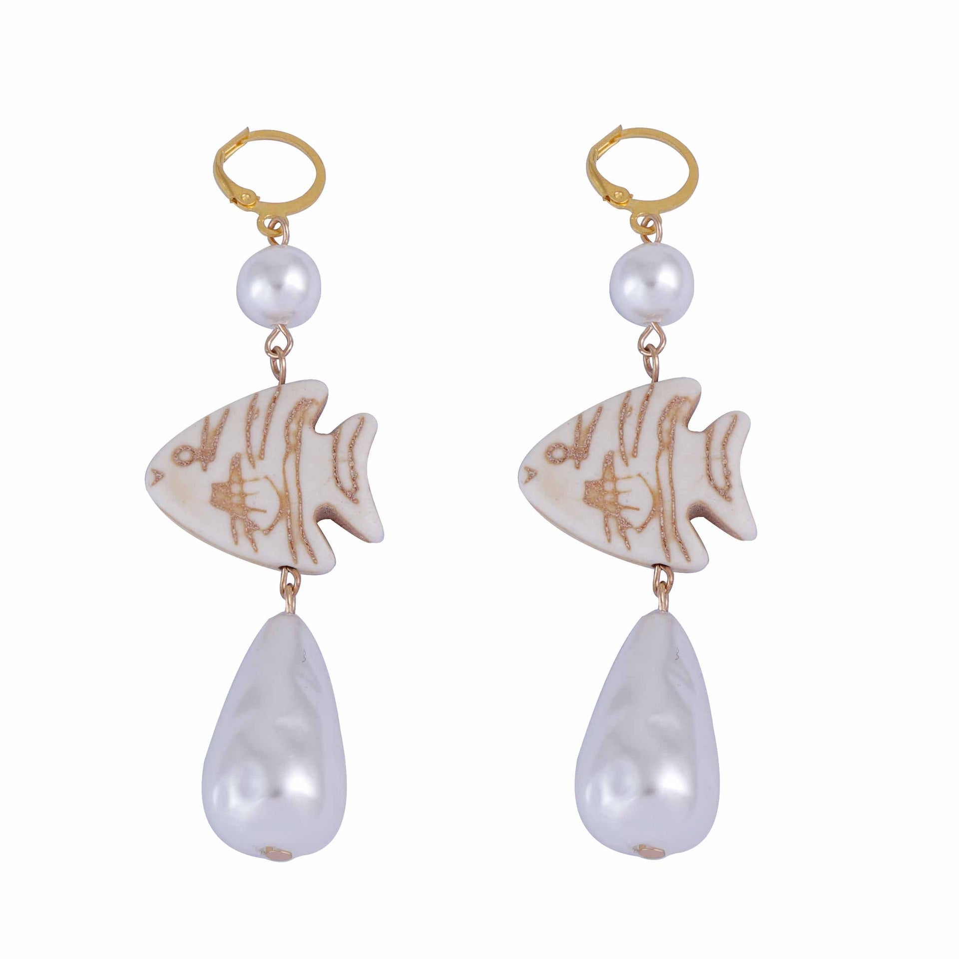 Stunning Pearl Earring for Daily Wear
