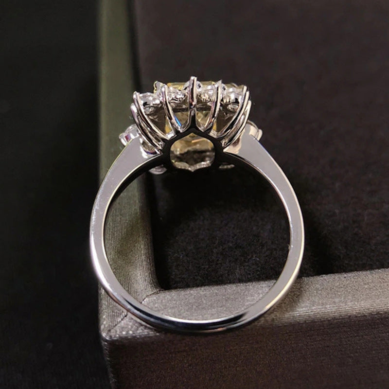 Beautiful Ring with Unique Style