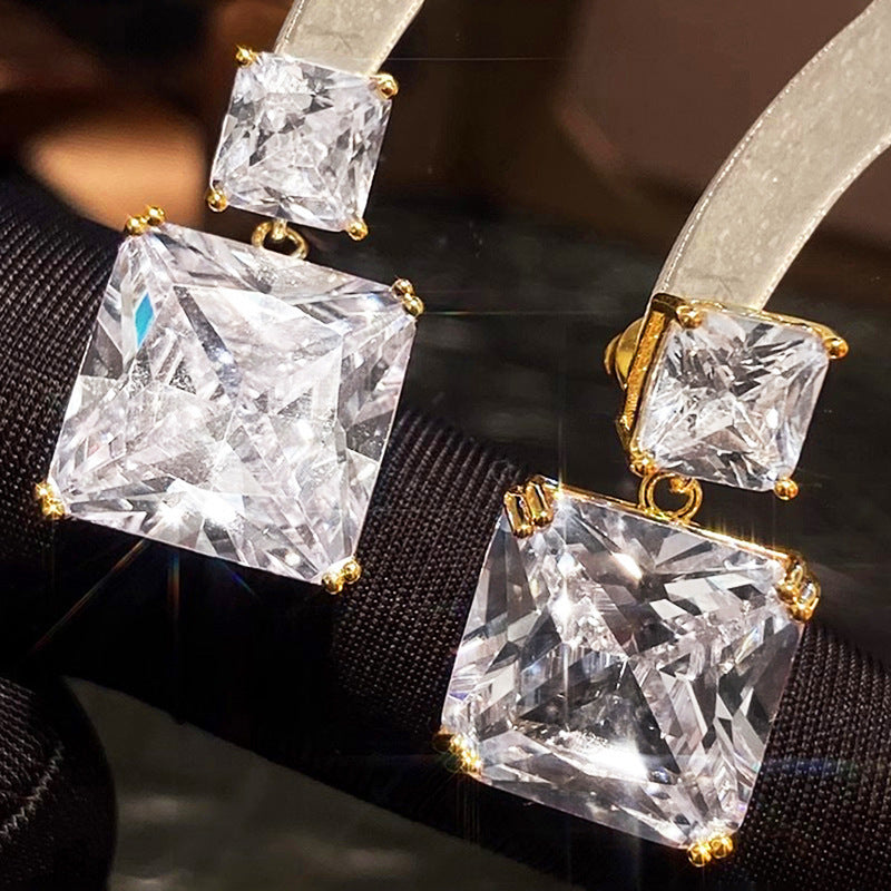 Beautiful Earring with Unique Style