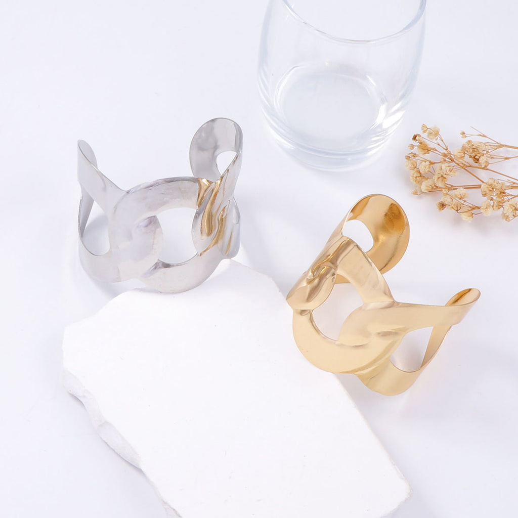 Beautiful Bracelet with Unique Style