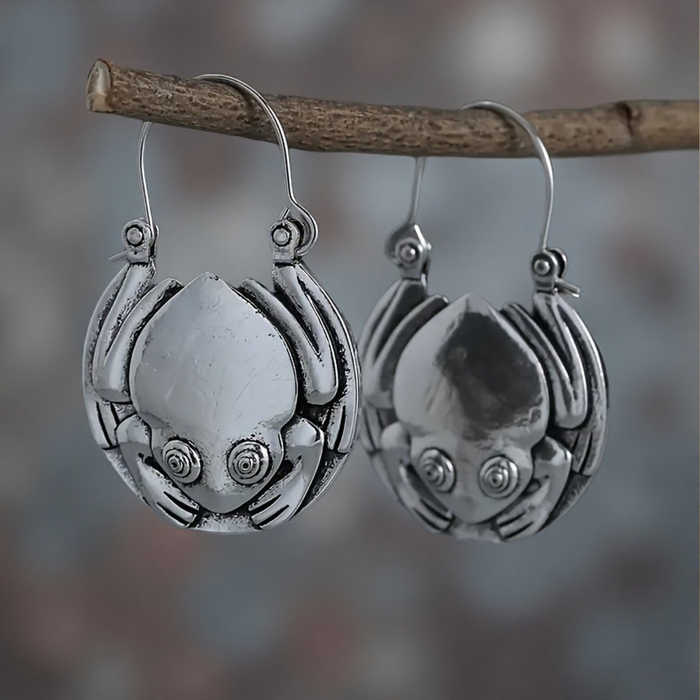 Vintage Handmade Earring