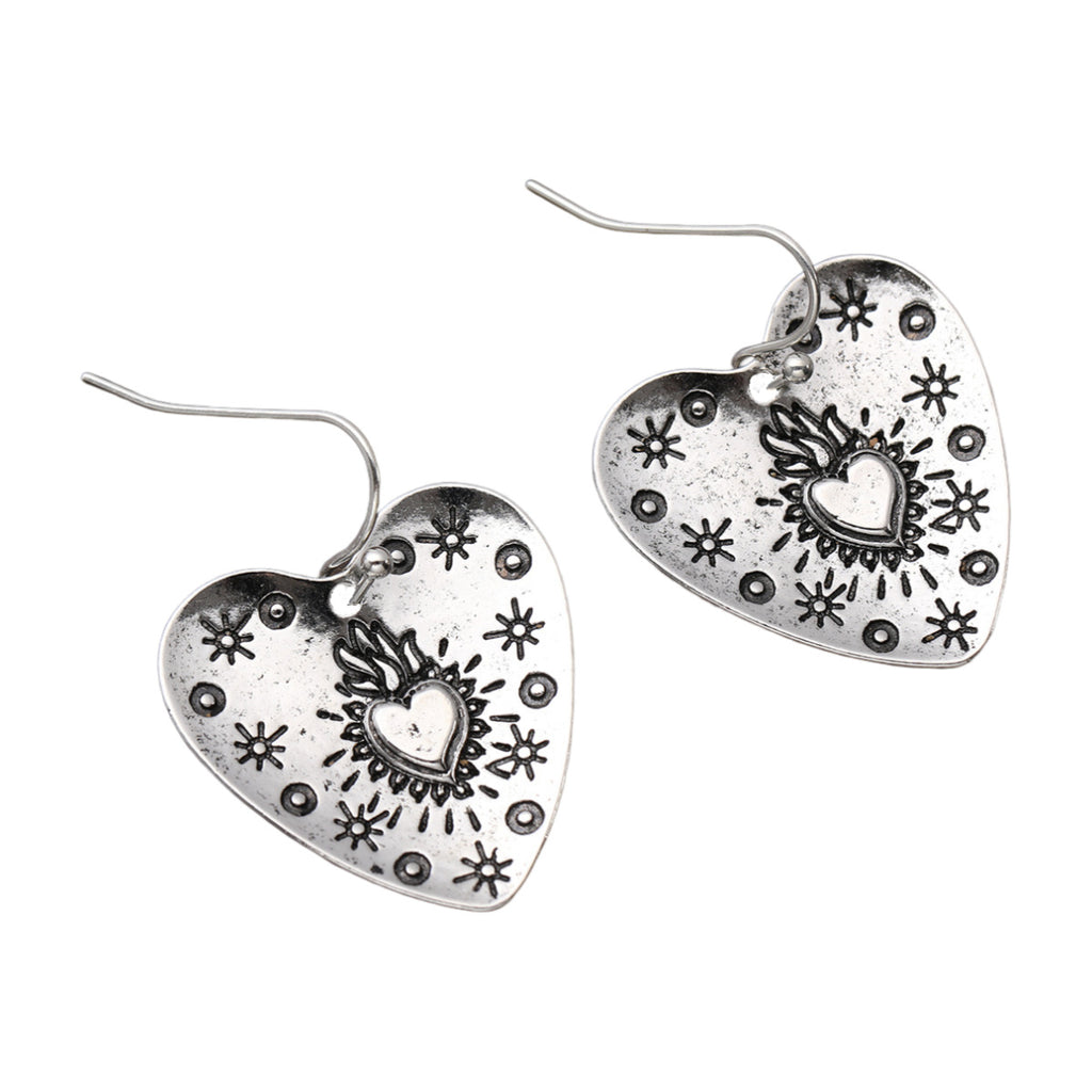 Classic Earring with Timeless Appeal
