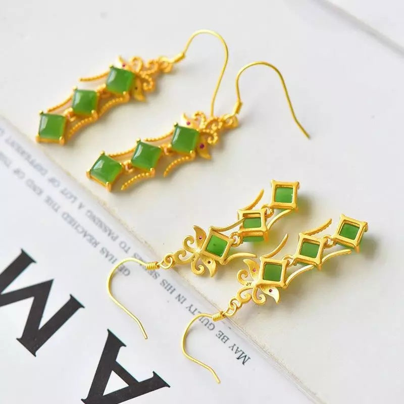 Vintage Handmade Gold Earring