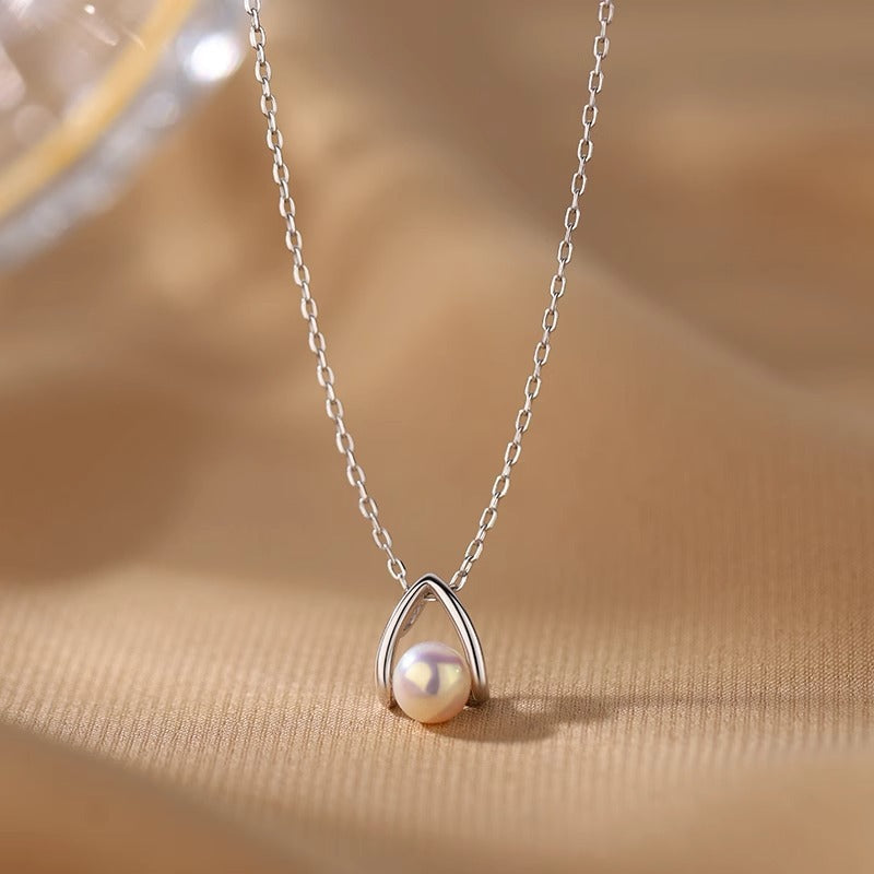 Vintage Handmade Pearl Necklace