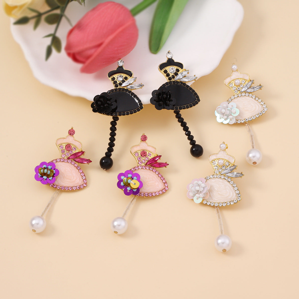 Beautiful Pearl Earring with Unique Style