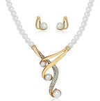 Beautiful Pearl Set with Unique Style