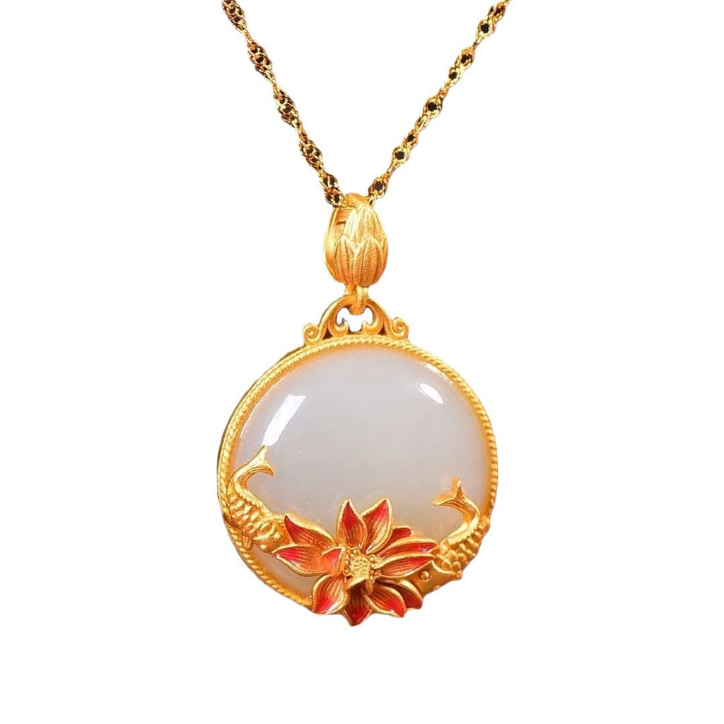 Beautiful Gold Necklace with Unique Style