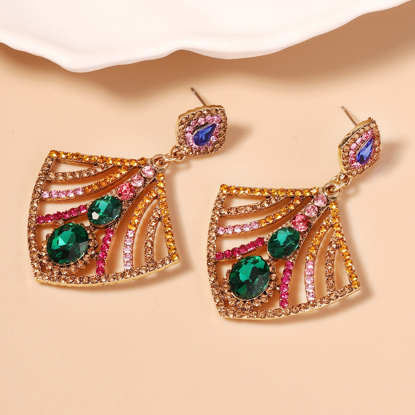 Vintage Handmade Earring