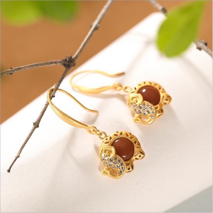 Vintage Handmade Gold Earring