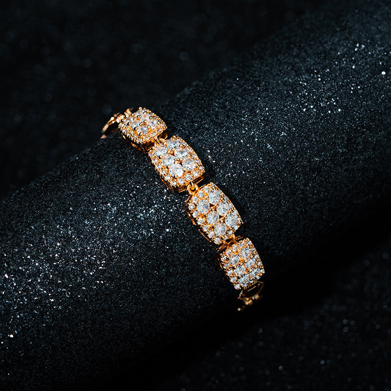 Beautiful Bracelet with Unique Style