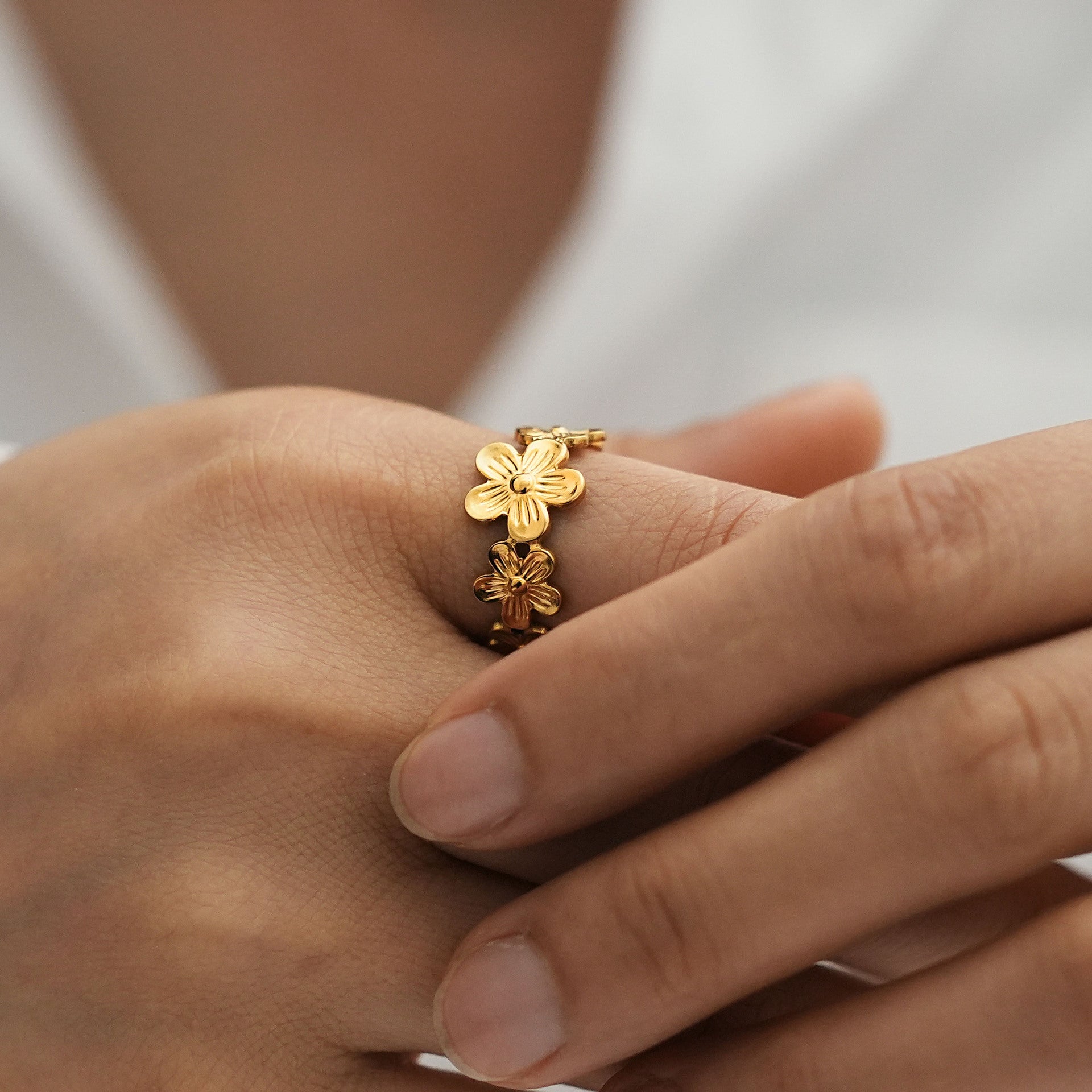 Beautiful Gold Ring with Unique Style